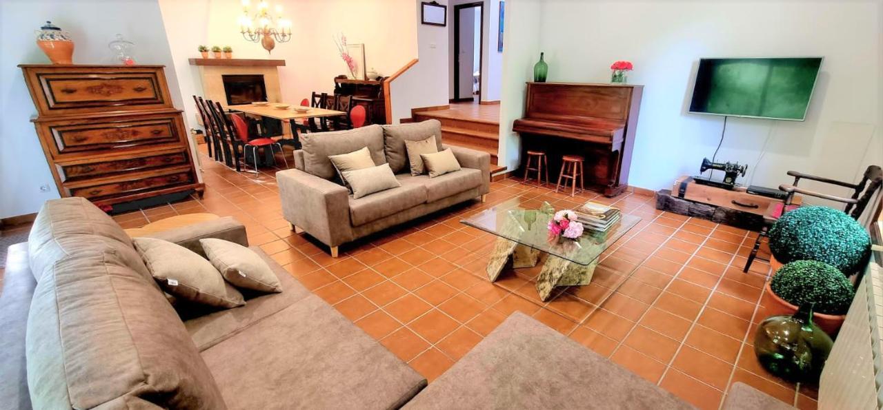 ポンテアレーアス Casa Matriaヴィラ エクステリア 写真